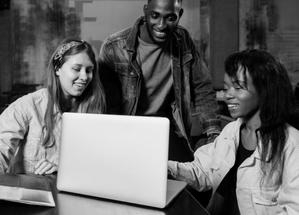 Tímová spolupráca na finančných prognózach